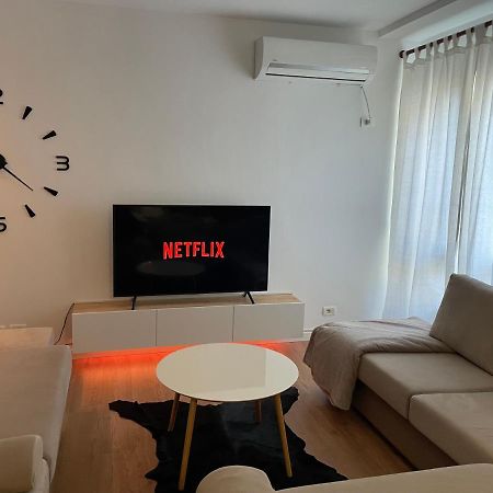 Proper Apartment 1 Tirana Extérieur photo