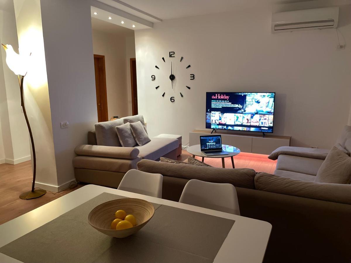 Proper Apartment 1 Tirana Extérieur photo