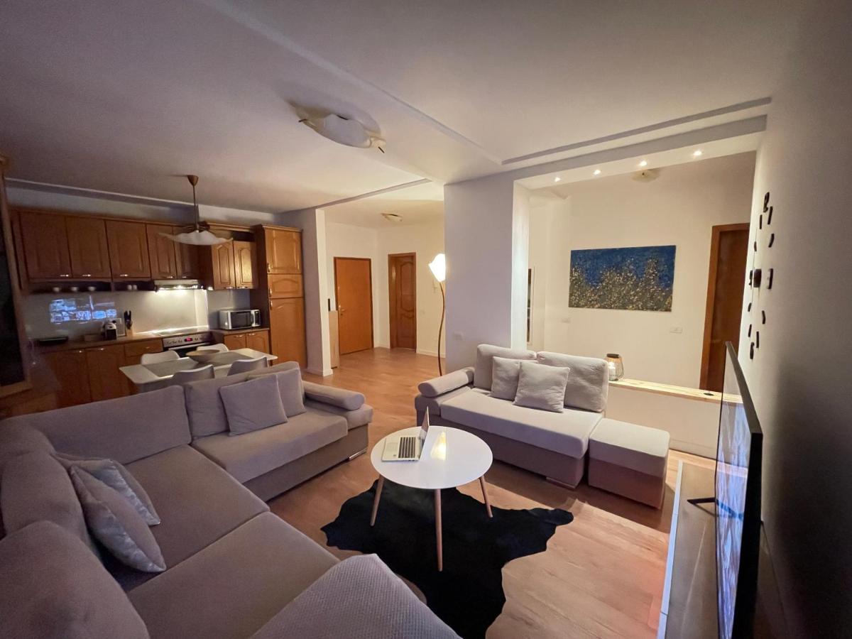 Proper Apartment 1 Tirana Extérieur photo