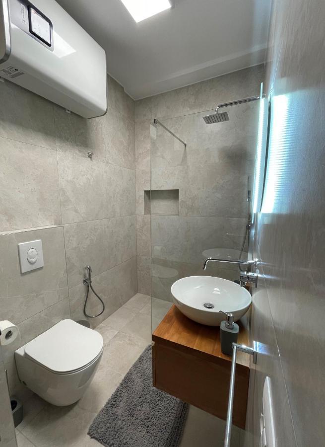 Proper Apartment 1 Tirana Extérieur photo